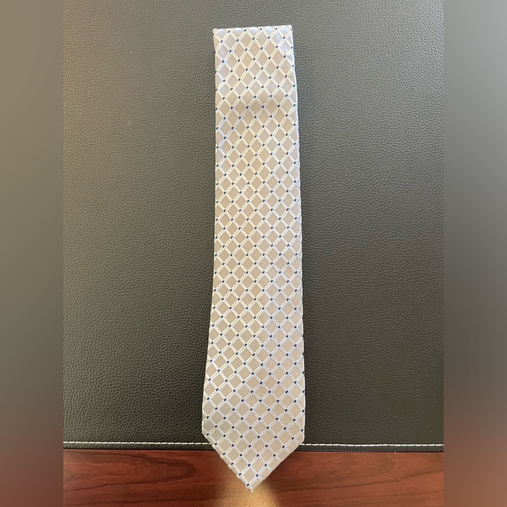 Van Heusen men’s neck tie